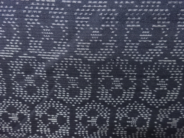 JAPANESE KIMONO / ANTIQUE KIMONO / DORO OSHIMA TSUMUGI / WOVEN KIKKO PATTERN